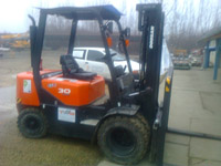 Beüzemeltünk egy új targoncát