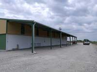 Terménytároló épület terménytisztító berendezéssel Nemesnádudvar