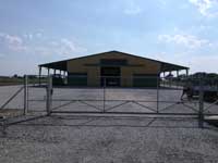 Terménytároló épület terménytisztító berendezéssel Nemesnádudvar